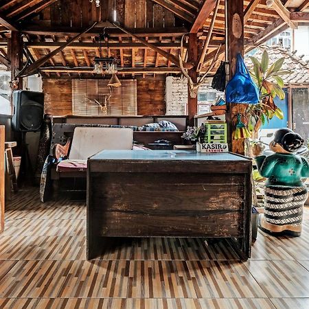 Spot On 91916 Joglo Doyong Homestay Syariah Джокякарта Екстериор снимка