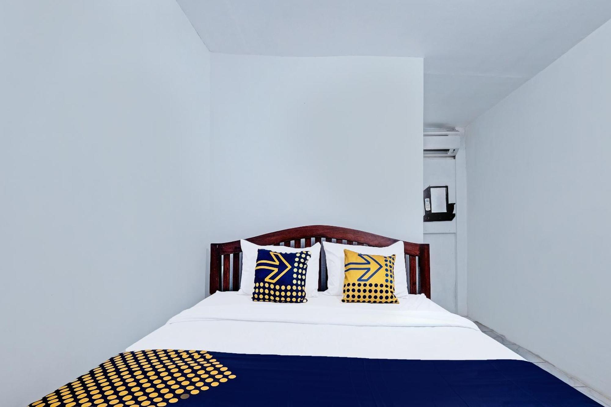 Spot On 91916 Joglo Doyong Homestay Syariah Джокякарта Екстериор снимка