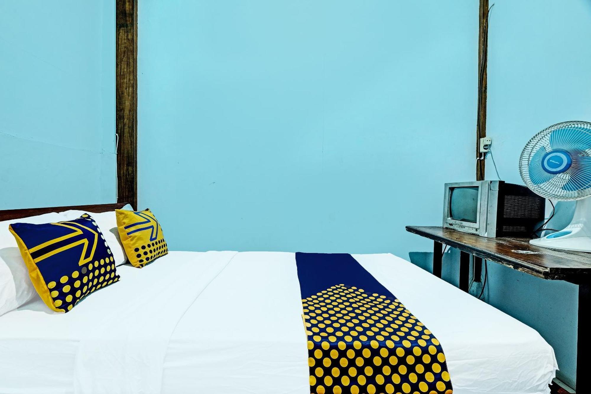 Spot On 91916 Joglo Doyong Homestay Syariah Джокякарта Екстериор снимка
